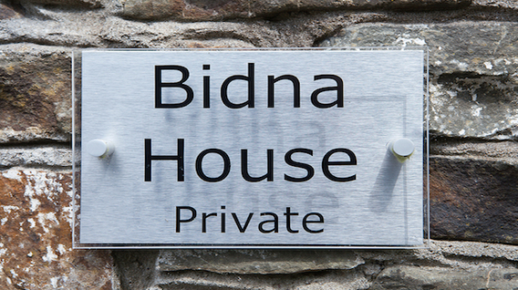 Copy_of_LYCETTE_BIDNA_HOUSE_092